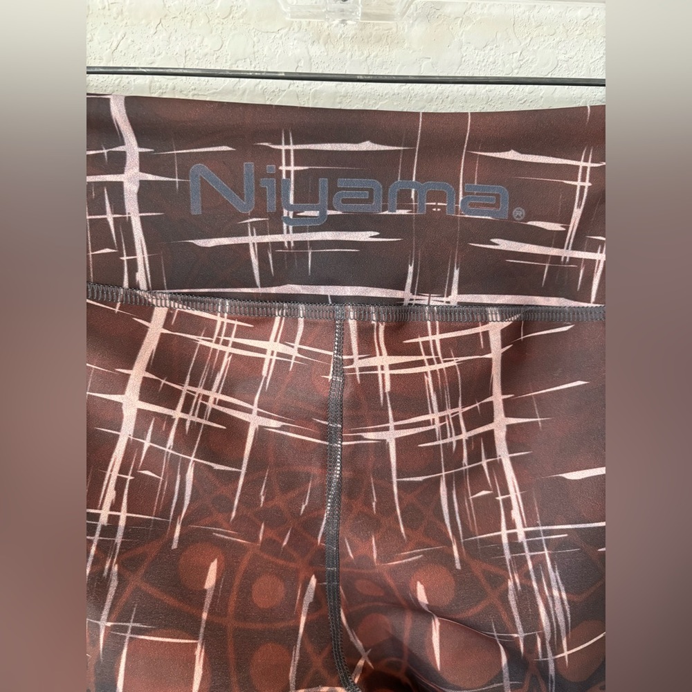 NIYAMA Art Leggings SZ XL - Picture 5 of 8
